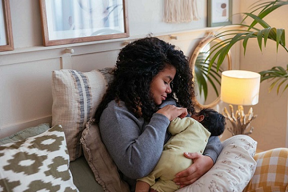 Baby Feed - How Often Should You Feed A #Baby? #parenting #FrizeMedia