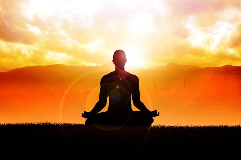 #Meditation - Cultivate A #Positive #Mindset #Mindfulness #FrizeMedia