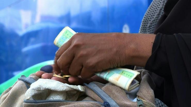 Women Money changers in Djibouti Keeping the informal Economy Moving #FrizeMedia