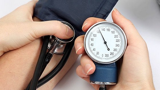 10 Common Signs And Symptoms Of High Blood Pressure