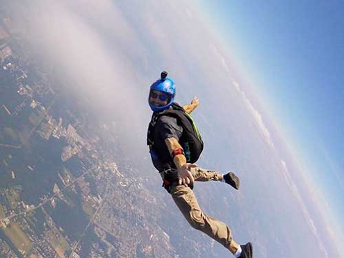 Place Ad Skydiving2